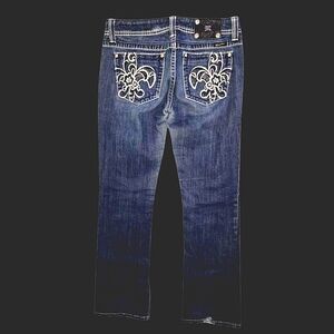 Miss Me BootCut Jeans With Embroidered Back Pockets W31 X L33
